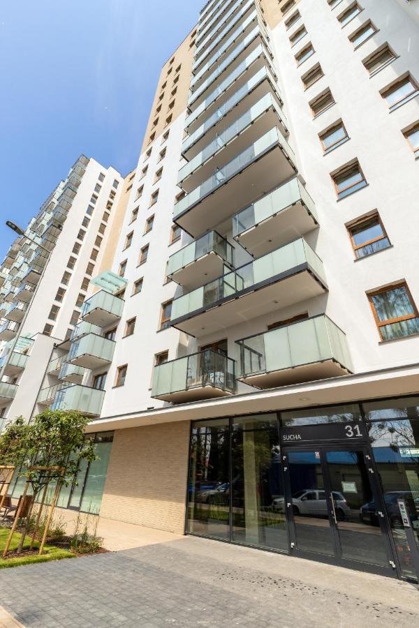 Deluxe Sucha By Renters Apartament